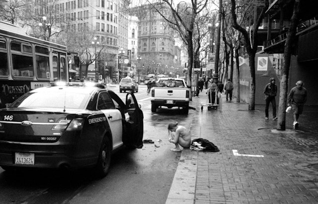 Exhibition Featuring 100 Candid Photos Of Downtown SF Debuts Tonight