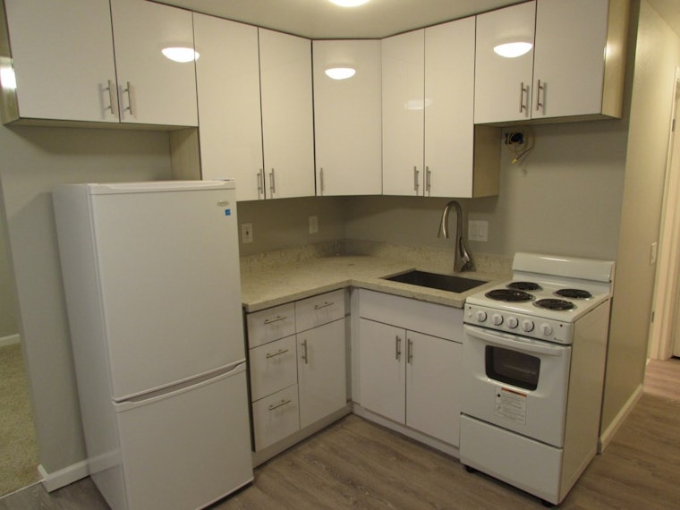 What's the cheapest rental available in Wallingford, right now?