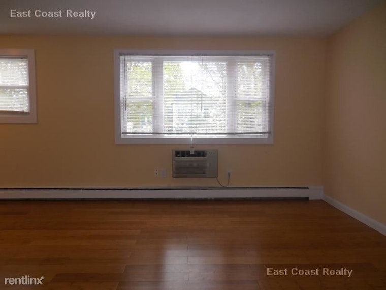 Renting in Waltham: What will $1,700 get you?