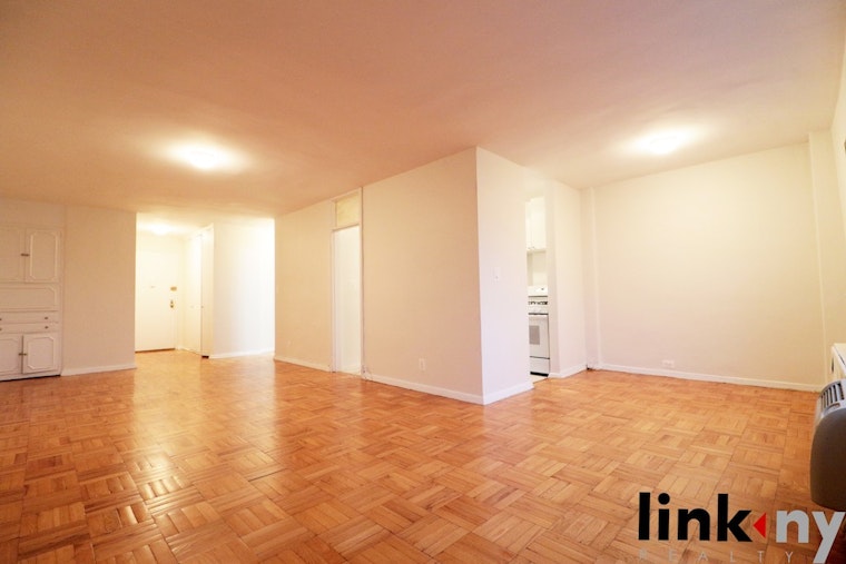 What will $1,700 rent you in Yonkers, right now?
