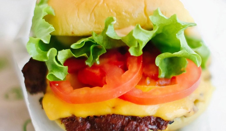 New fast food burger spot Shake Shack debuts in Ballston