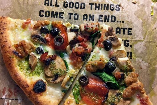 Urban Bricks makes Uptown debut, with pizza and more