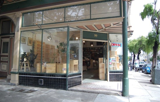 Secretly Awesome: Duboce Triangle's Longstanding 'Books & Bookshelves'