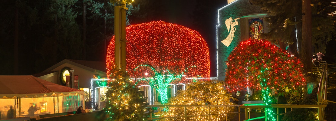 Holiday travel: Portland hosts the Festival of Lights, with cheap flights from Harrisburg