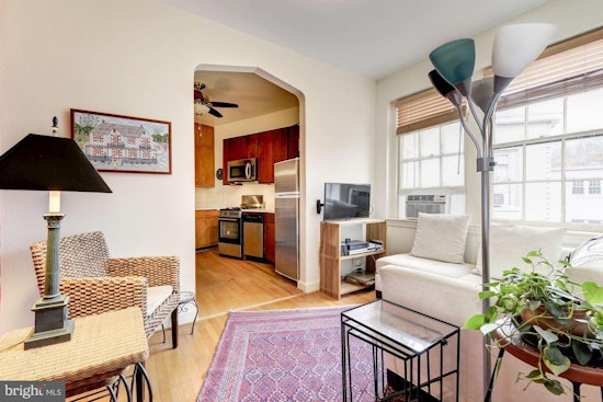What's the cheapest rental available in Woodley Park, right now?