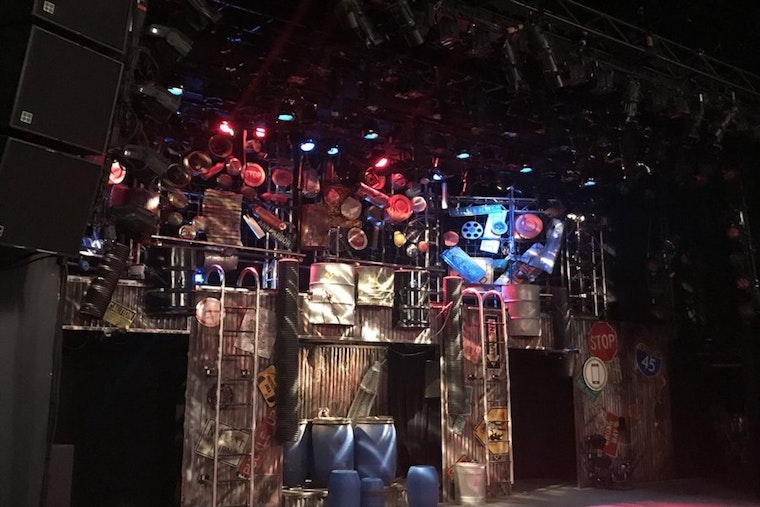 The best 3 theater and holiday events in Chicago this weekend