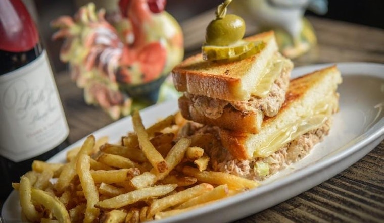 The 5 best dive bars in Phoenix