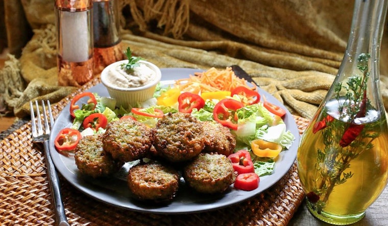 New Mediterranean spot OBA Mediterranean Giro & Grill debuts in Forest Hills