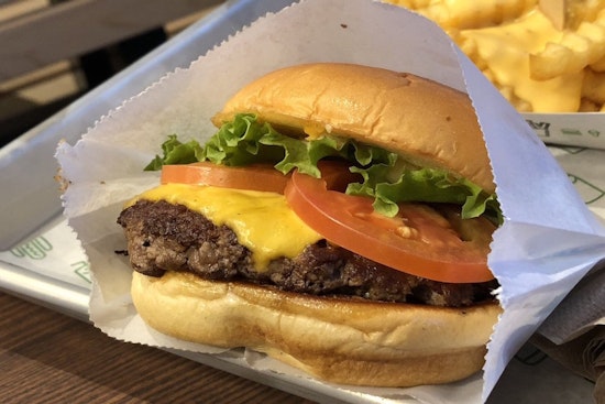 Get burgers and more at Palo Alto's new Shake Shack