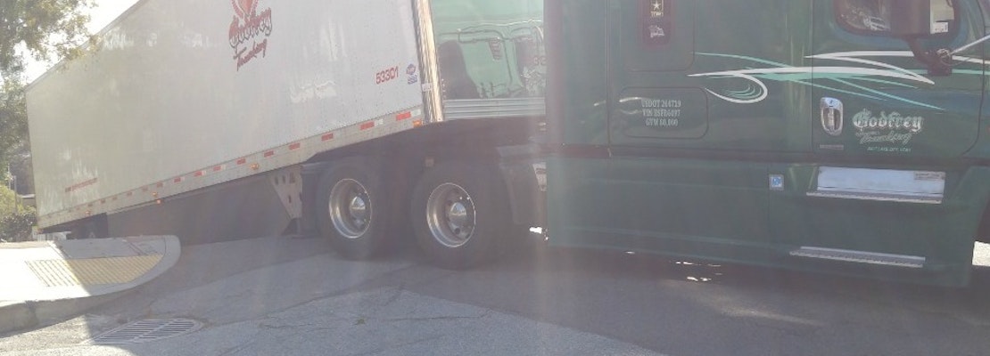 Truck Stuck At 14th Street And Buena Vista