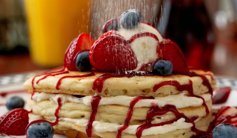 New breakfast and lunch spot, Cozy Corner Restaurant, opens its doors in Norwood Park