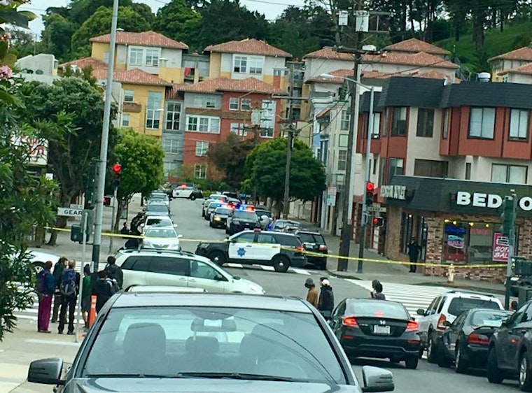 Police Standoff Reported At Geary & Collins [Updated]