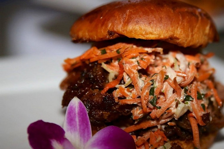 SOS Bar and Bites brings traditional American fare to Dilworth
