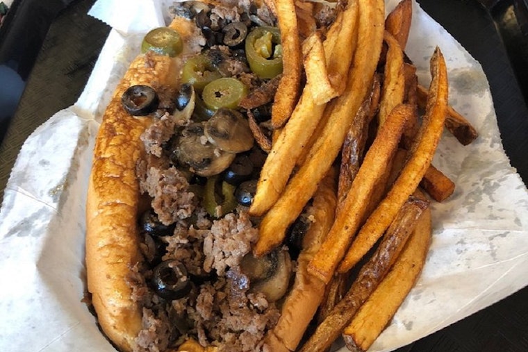 Stevie D’s Cheesesteak makes Mansfield debut