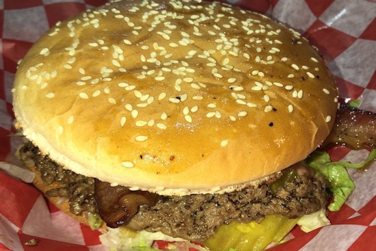 Find burgers, nachos and more at San Antonio's new File's Burgers