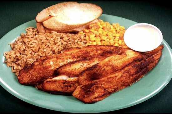 New Cajun-Creole spot Cajun Town Cafe debuts in Second Ward