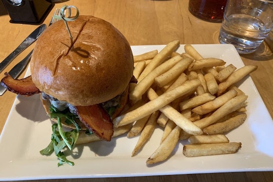 Devour the 303 brings traditional American fare to Platt Park