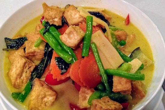 Lemon Thai & Sushi brings Asian fusion fare to Wolfe Park