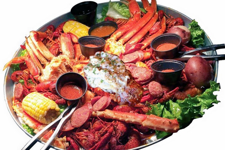 Crazy Alan's Swamp Shack makes Baybrook debut, with seafood and more