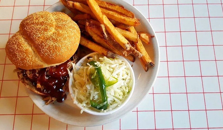 Explore the top 5 soul food spots in Chicago