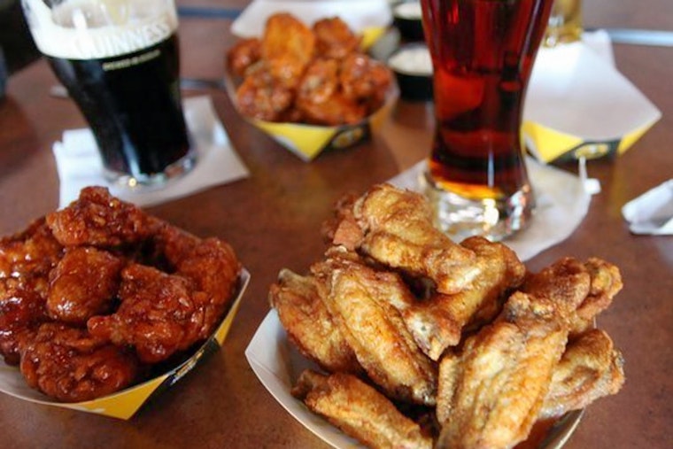 New Buffalo Wild Wings debuts in Fort Worth