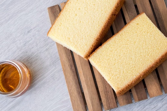 New International District bakery 85°C Bakery Cafe opens its doors