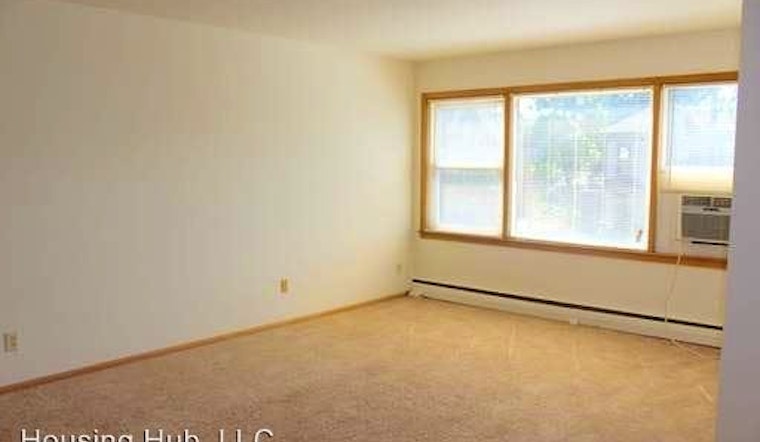 Renting in Dayton's Bluff: What will $800 get you?