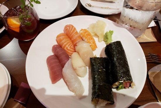 Mola brings Asian fusion fare to East Liberty