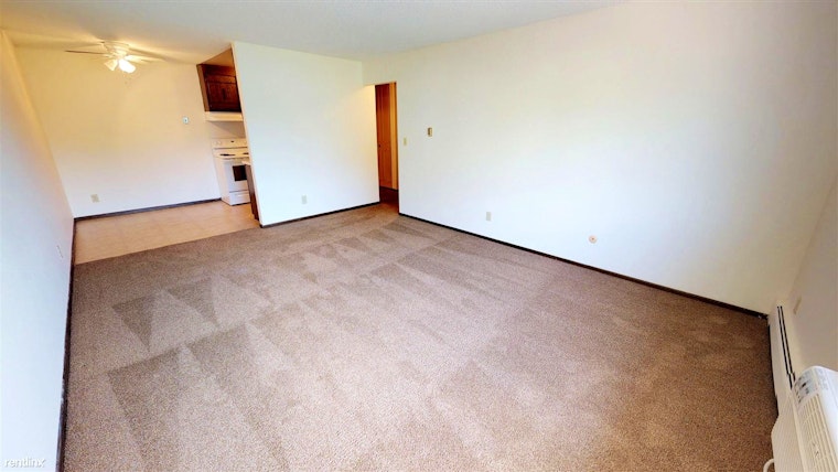 What will $900 rent you in Saint Paul, right now?