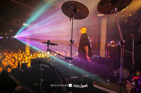 Mezzanine fights for a few extra months in business, as landlord plays hardball