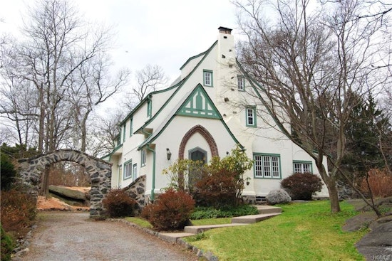 What's the priciest residential rental on the market in New Rochelle?