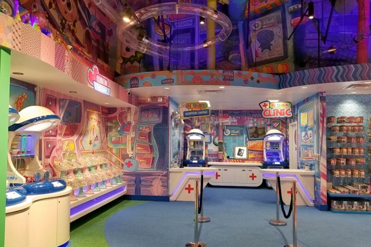 New toy store Distroller World now open in Glendale
