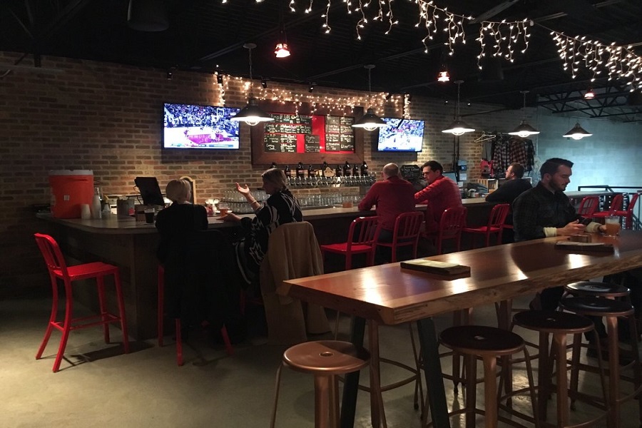 Explore 4 top spots in Cincinnati's East End neighborhood