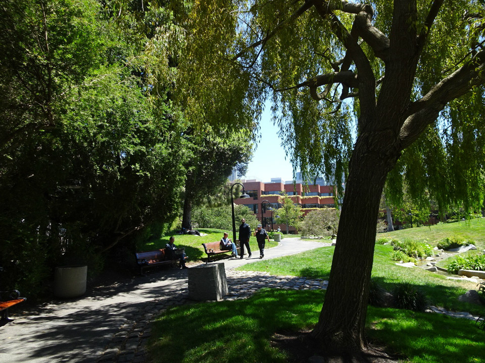 Levi's Plaza: Private Property, Public Pleasure