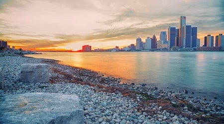 Getaway alert: Travel from Harrisburg to Detroit on a budget