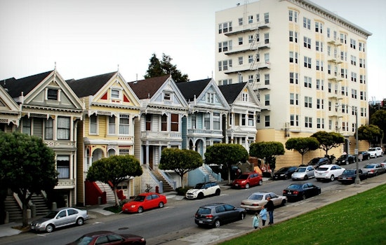 Alamo Square To Open Tourist-Friendly 'Viewing Area' During Construction