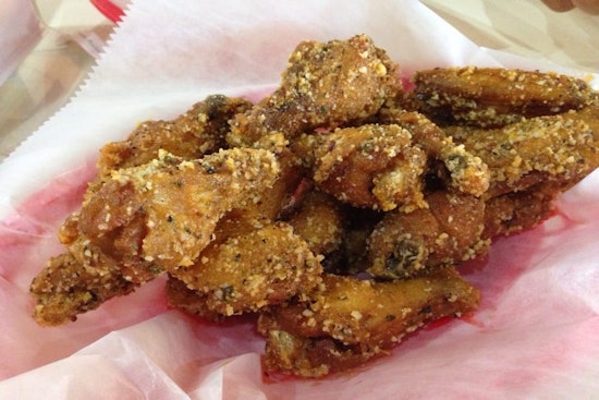 3 top spots for chicken wings in Detroit