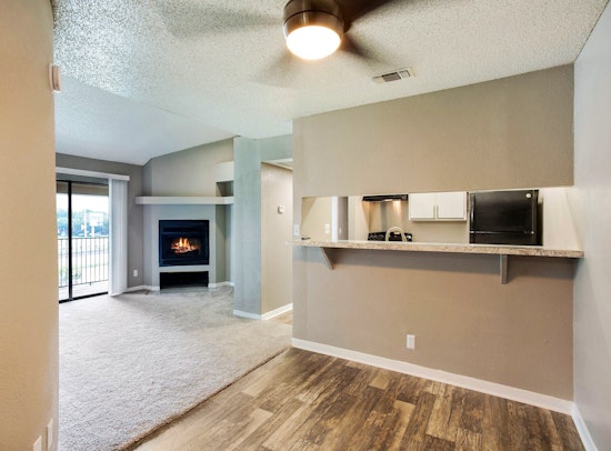 What will $800 rent you in Arlington, right now?