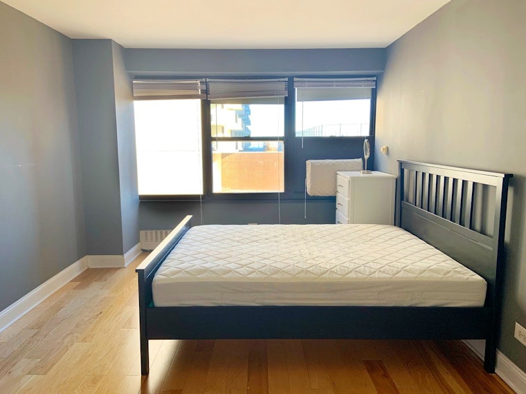 Renting in Chicago: What will $1,200 get you?