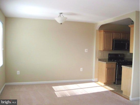 What does $1,600 rent you in Arlington, today?