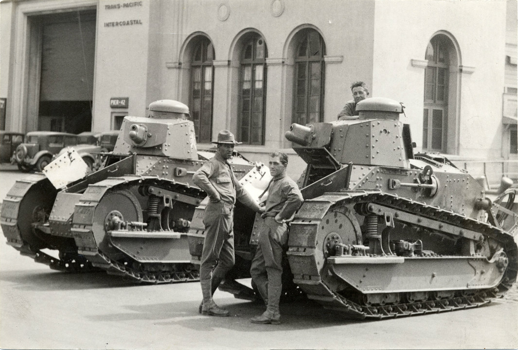 Первый французский танк. М1917 танк. Американский танк м1917. М1918 танк. Six-ton Tank m1917.