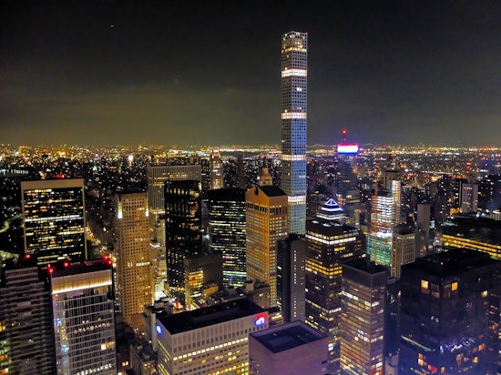 '7Rings' and other trends, according to NYC's 3.6M tweets