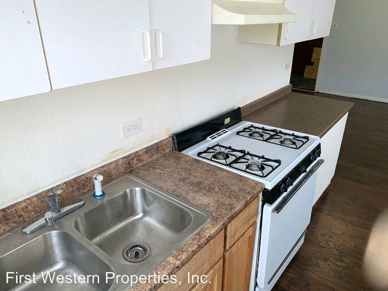 Check out today's cheapest rentals in Chicago