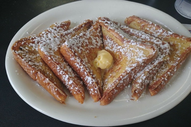 Check out the 5 most popular spots in Phoenix's Estrella neighborhood