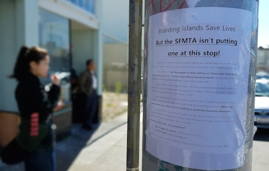 Flyers Supporting Boarding Islands, Opposing Pilot Appear At Some L-Taraval Stops