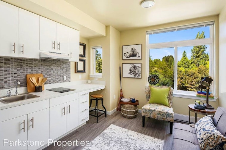 What are the cheapest rentals available in Seattle, right now?
