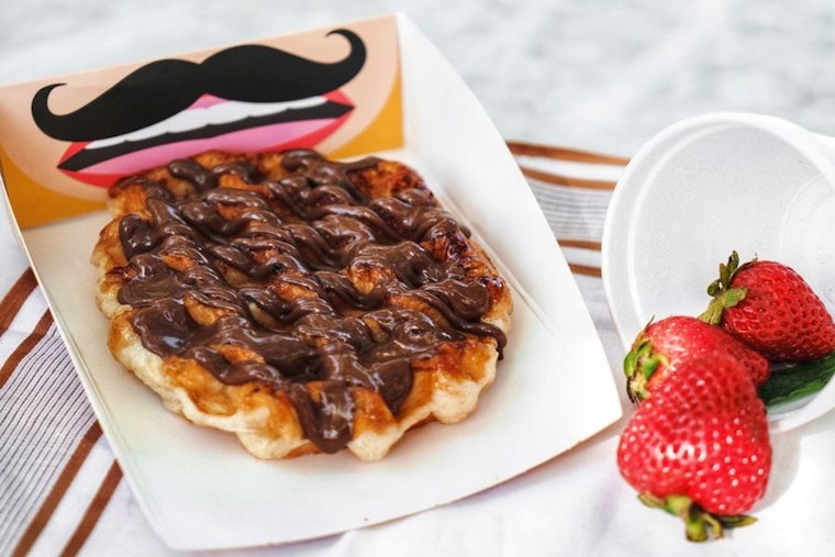 Waffles, pub grub and more: Get these trending Los Angeles restaurants on your radar now