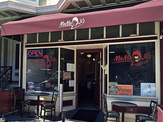 Inside Mama Ji's, The Castro's Dim Sum & Traditional Sichuanese Restaurant