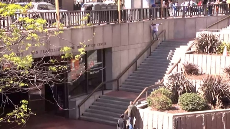 Video: Skateboarder Noseslides Hallidie Plaza Railing