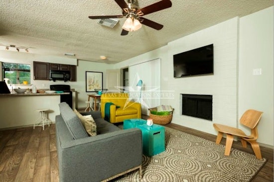 What's the cheapest rental available in Vance Jackson, right now?